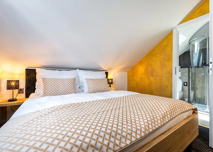 Golden Crown 4* Чески-Крумлов